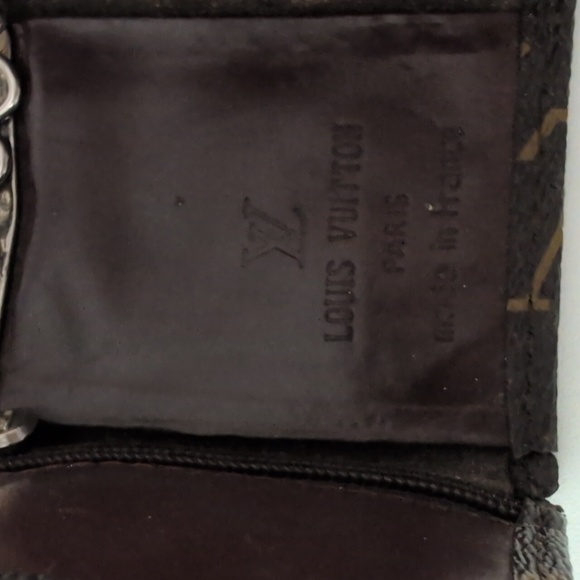 Authentic Vintage 70's Louis Vuitton Folded 6 key Carrier/Case/Holder - Picture 16 of 16